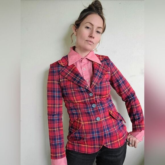 The Big Red Oversized Dagger Collar Button Down XL - Picture 12 of 14